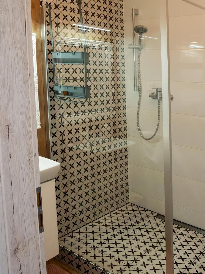 Cozy Studio With Netflix - Apartmanovy Dom Bernard Vysoke Tatry Ngoại thất bức ảnh