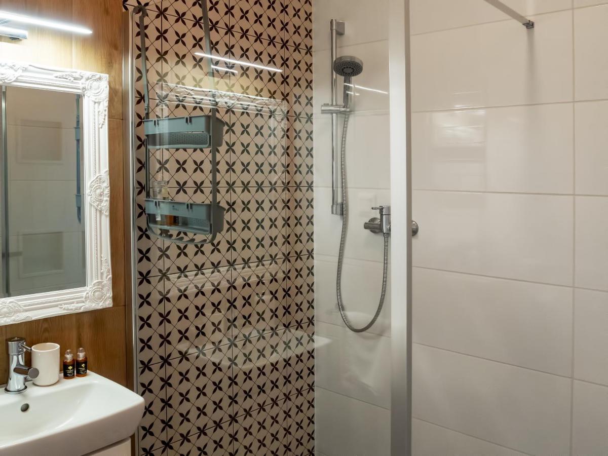 Cozy Studio With Netflix - Apartmanovy Dom Bernard Vysoke Tatry Ngoại thất bức ảnh