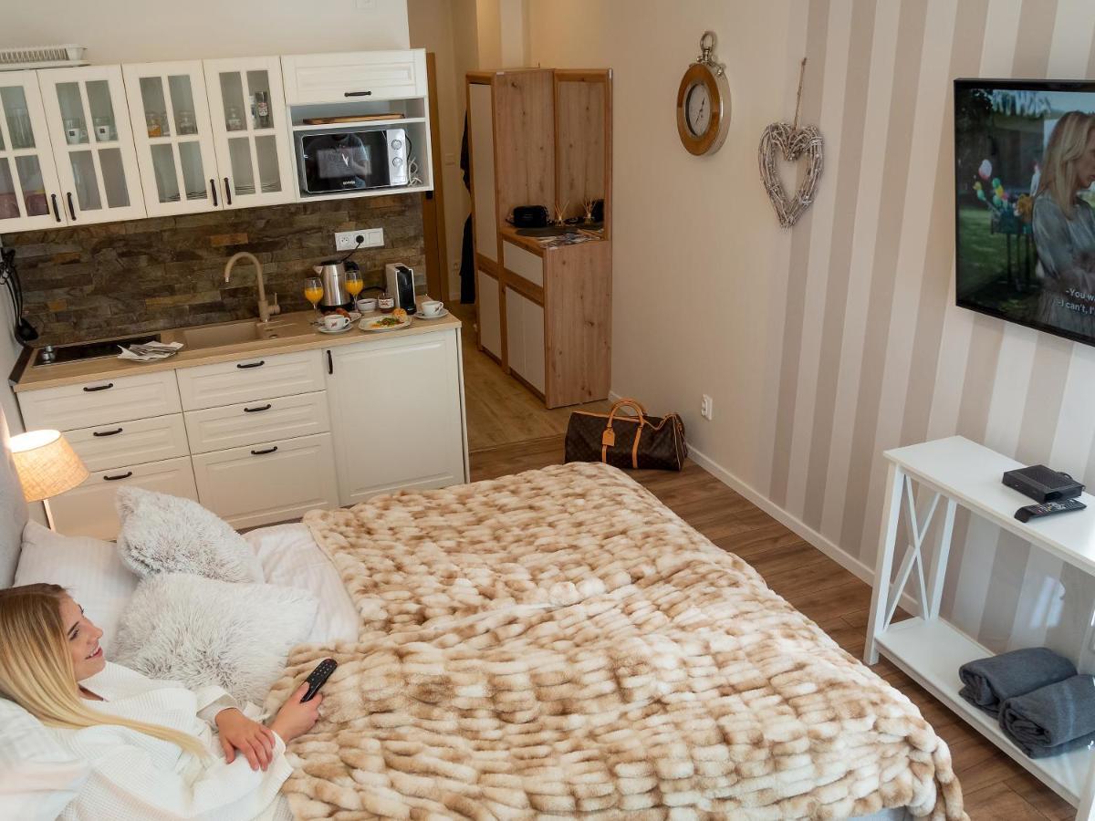 Cozy Studio With Netflix - Apartmanovy Dom Bernard Vysoke Tatry Ngoại thất bức ảnh