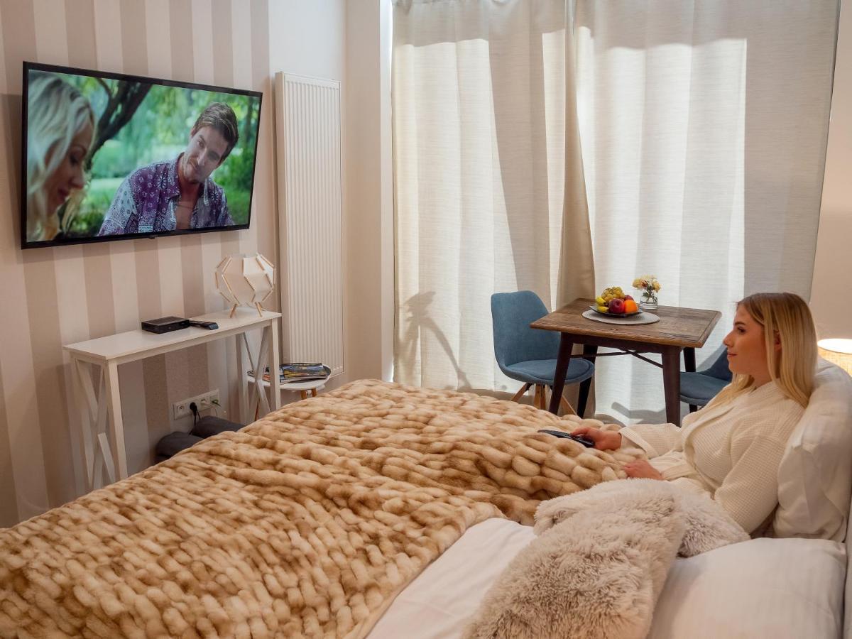 Cozy Studio With Netflix - Apartmanovy Dom Bernard Vysoke Tatry Ngoại thất bức ảnh